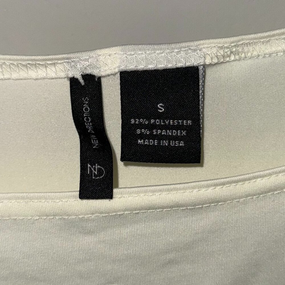 New Directions Square Neck Ivory Cream Basics Tank Top Women's Size Small S - Picture 2 of 4